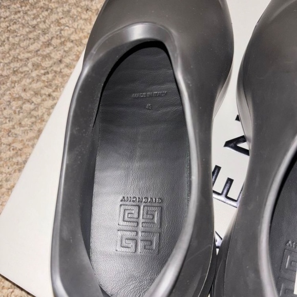 Givenchy monumentals - Picture 5 of 5